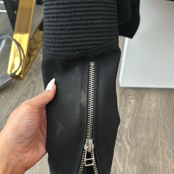 Aritzia Montesson Jacket, size 2 - Picture 3 of 6